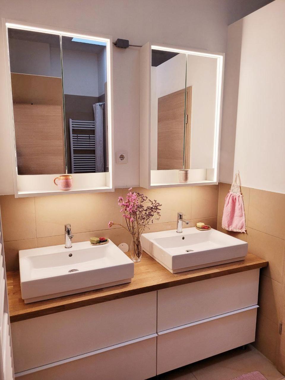 Room In Berlin City Center Buitenkant foto